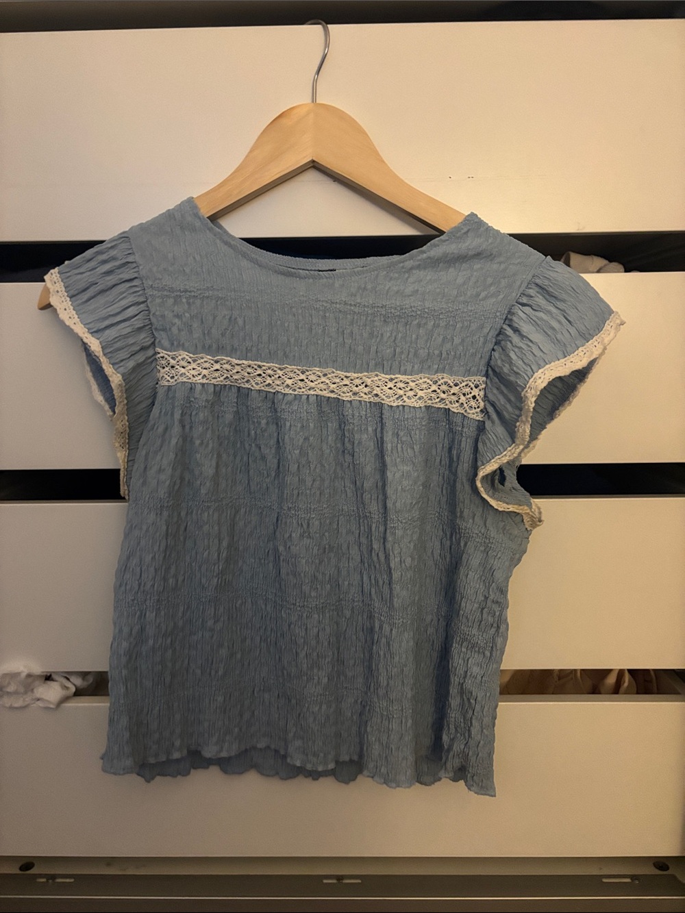 H&M Light Blue Lace-Trim Flutter Sleeve Top